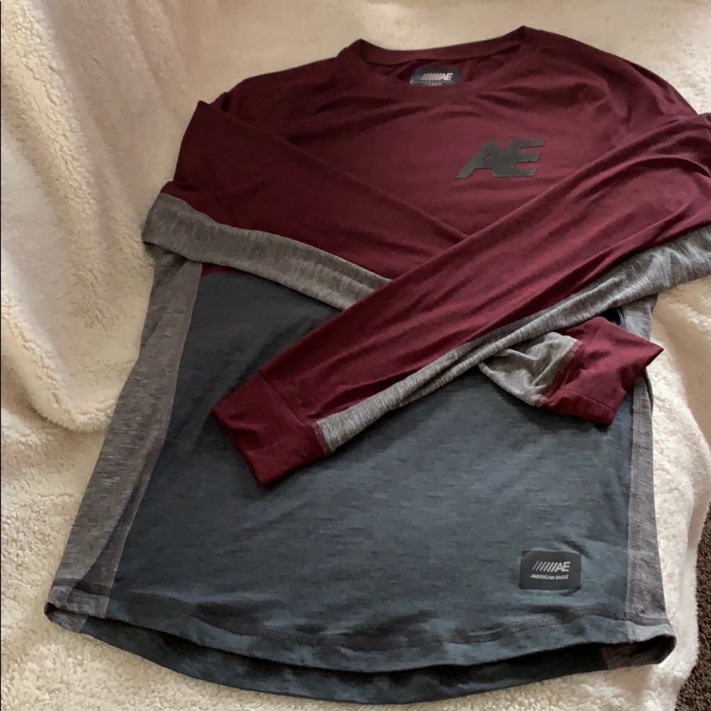 American Eagle long sleeve Flex Size M
